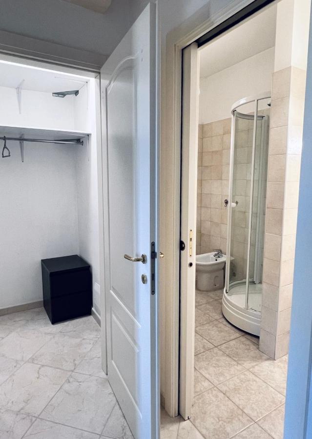 Apartment Capruzzi バーリ エクステリア 写真